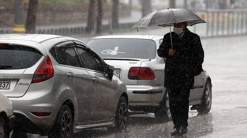 Yeni hafta soğuk başlıyor: Sıcaklıklar 5 derece birden düşecek! Meteoroloji’den sağanak ve fırtına uyarısı 3